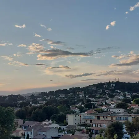 Vue Et Collines Cote Dazur Six-Fours-les-Plages